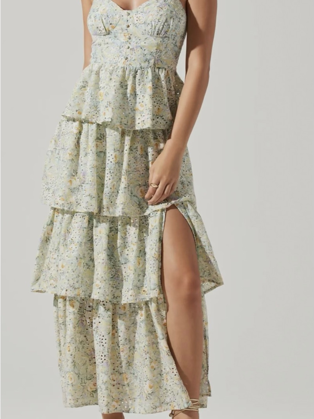 ASTR the Label Midsummer Tiered Midi Dress Pale Mint Eyelet Size Medium NEW